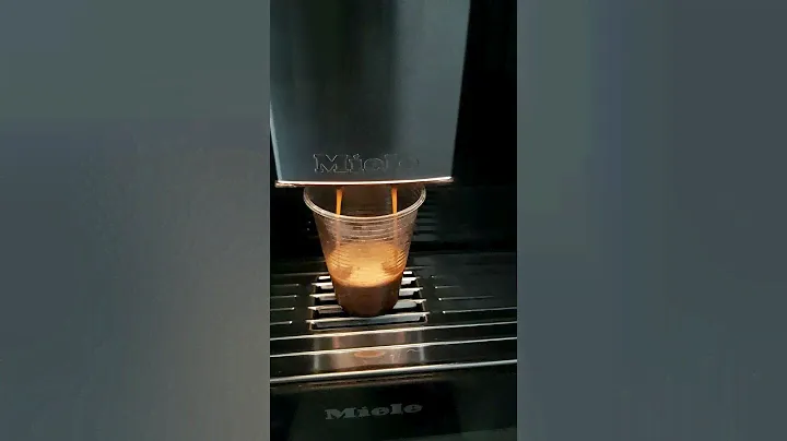 вбудована кавомашина міле miele CVA7440  чорна